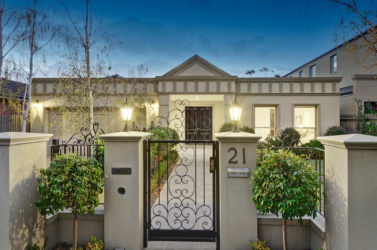 21 Alexandra Avenue Canterbury 3126