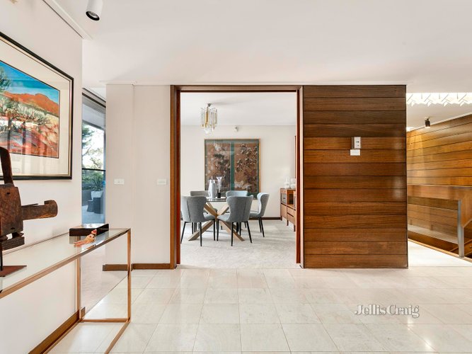 21 Brewster Street Essendon 3040