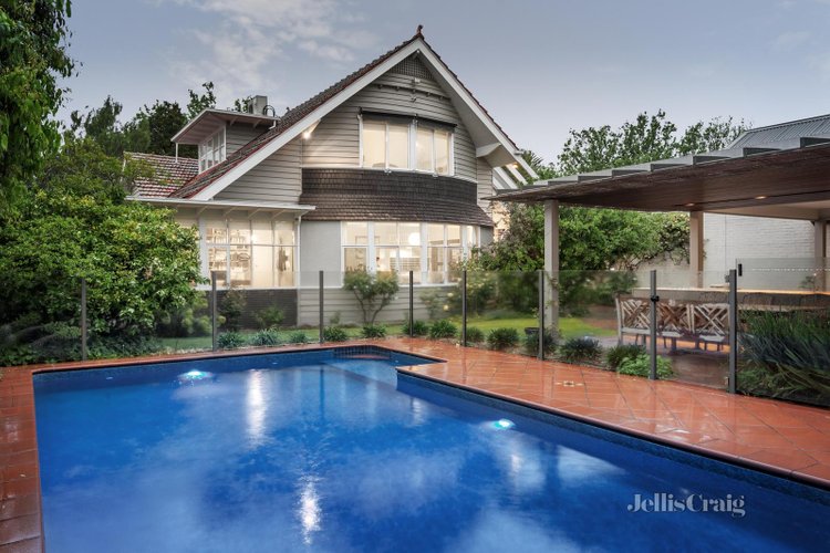 21 Bristol Street Surrey Hills 3127