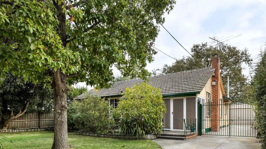 21 Dalveen Road Ivanhoe 3079