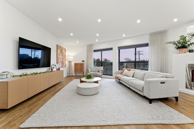 2 1 Famechon Road Edithvale 3196