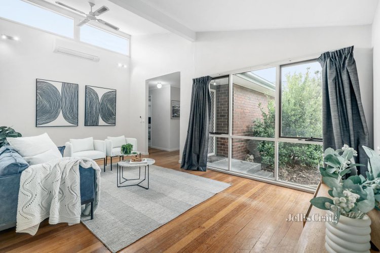 2 1 Fernwood Avenue Ringwood East 3135