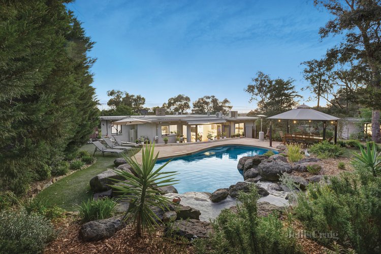 21 Floods Road North Warrandyte 3113