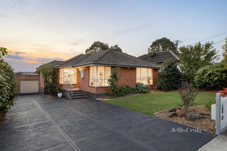 21 Gladman Street Greensborough 3088