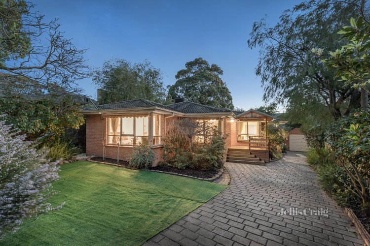 21 Margate Crescent Glen Waverley 3150