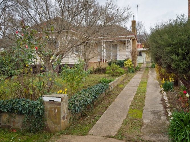21 McGrath Street Castlemaine 3450
