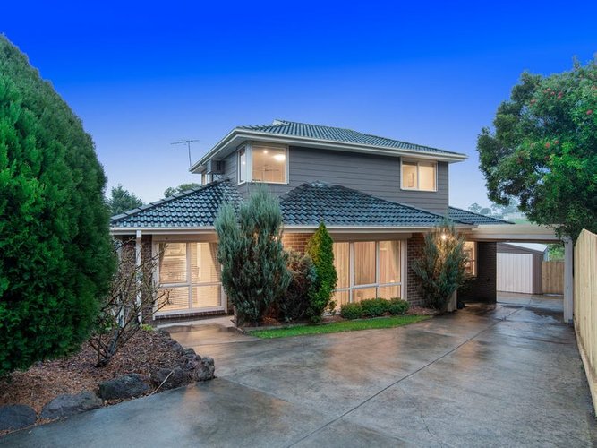21 Meadowlark Lane Mooroolbark 3138