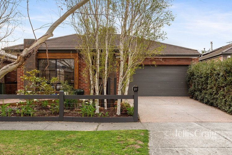 21 Montrose Drive Doreen 3754