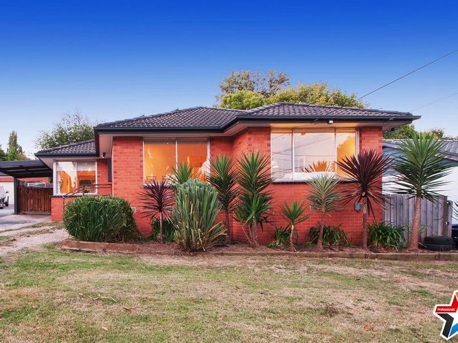 21 Orrong Road Mooroolbark 3138