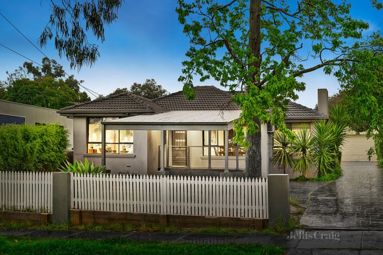 2/1 Panel Street Mitcham 3132