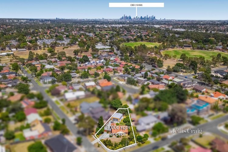 21 Plunkett Street Bellfield 3081