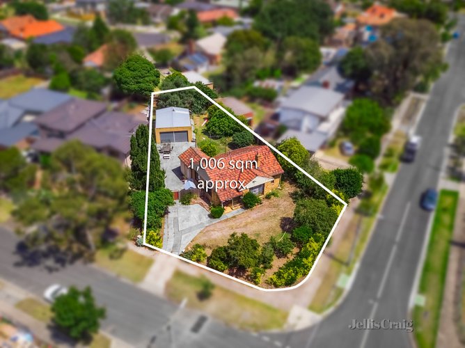 21 Plunkett Street Bellfield 3081