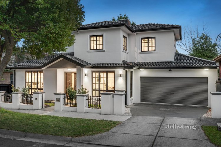 21 Roland Street Mount Waverley 3149