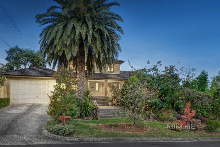 21 Shadowplay Road Mooroolbark 3138