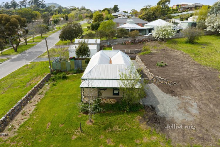 21 Simpson Street Buninyong 3357