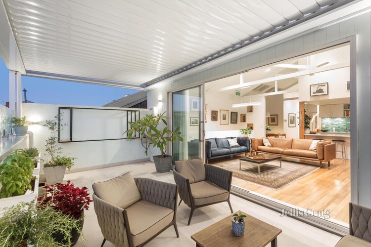 21 Thomas Place Prahran 3181