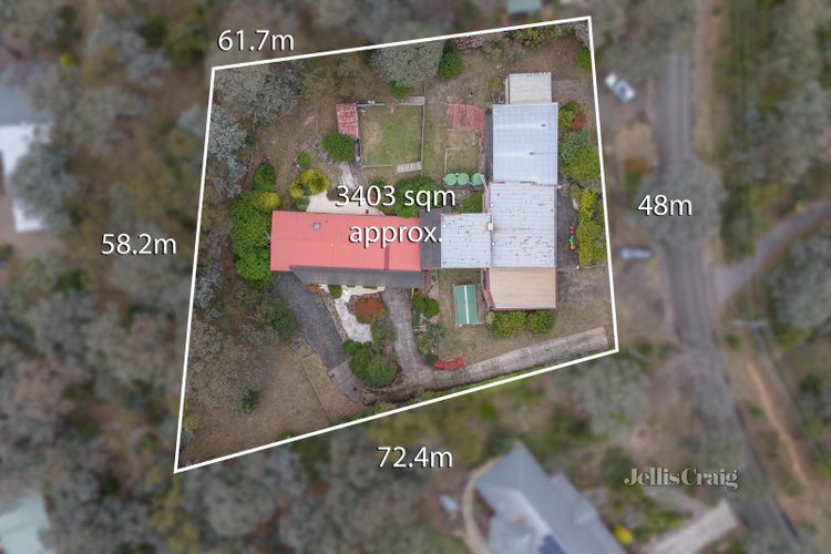 21 Thompson Crescent Research 3095