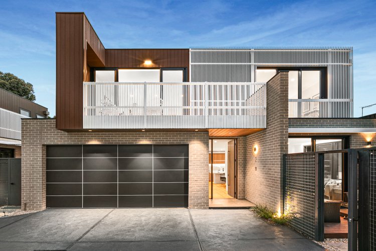 2 1 Williamson Road Mont Albert North 3129