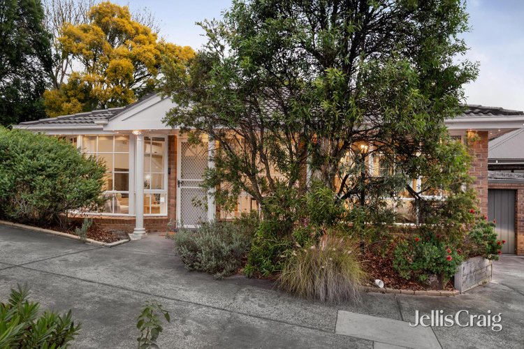 2 10 Alexander Street Montmorency 3094
