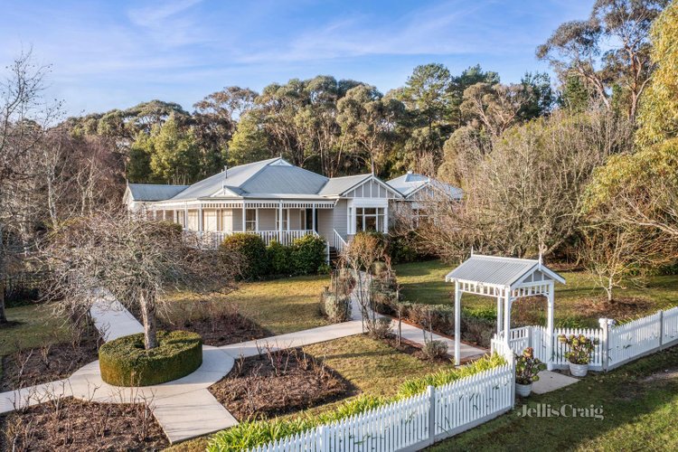 210 Barkly Street Buninyong 3357
