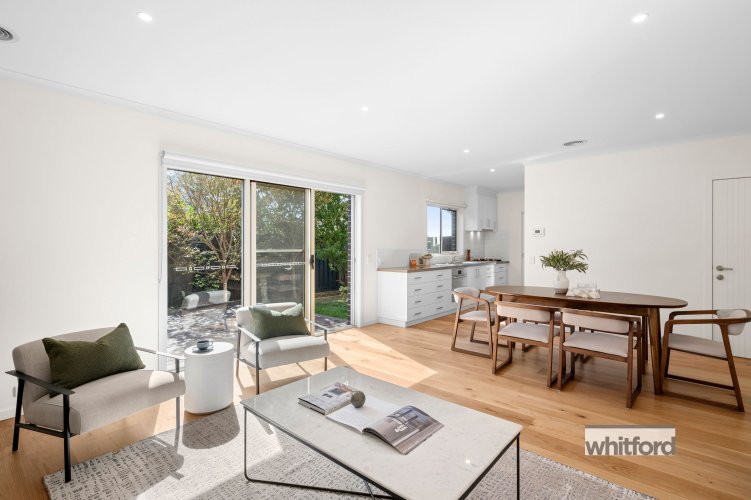 2/10 Carramar Court, Highton