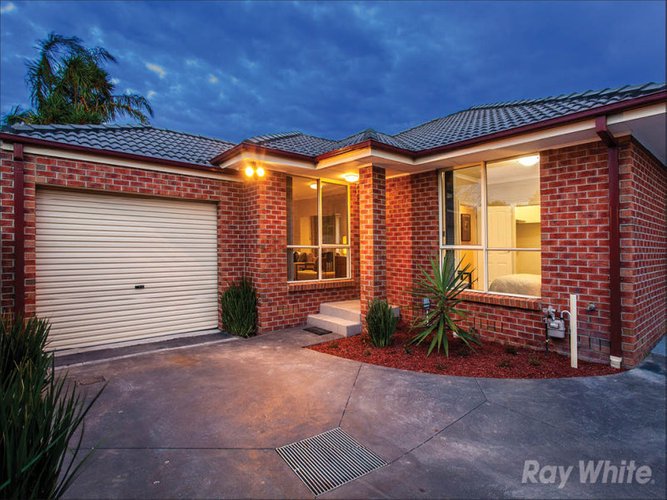 2 10 Mountain Crescent Mulgrave 3170