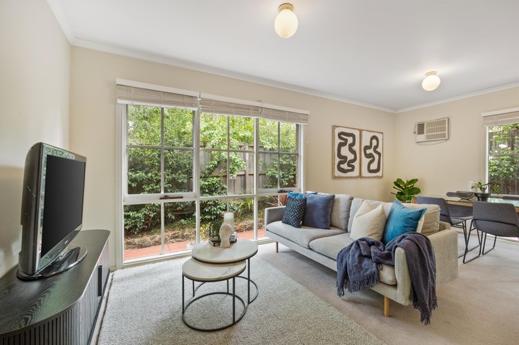 2/10 Northcote Avenue Balwyn 3103