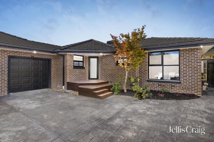 2 10 Paula Crescent Doncaster East 3109
