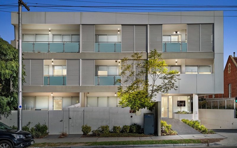 210/174 Riversdale Road Hawthorn 3122