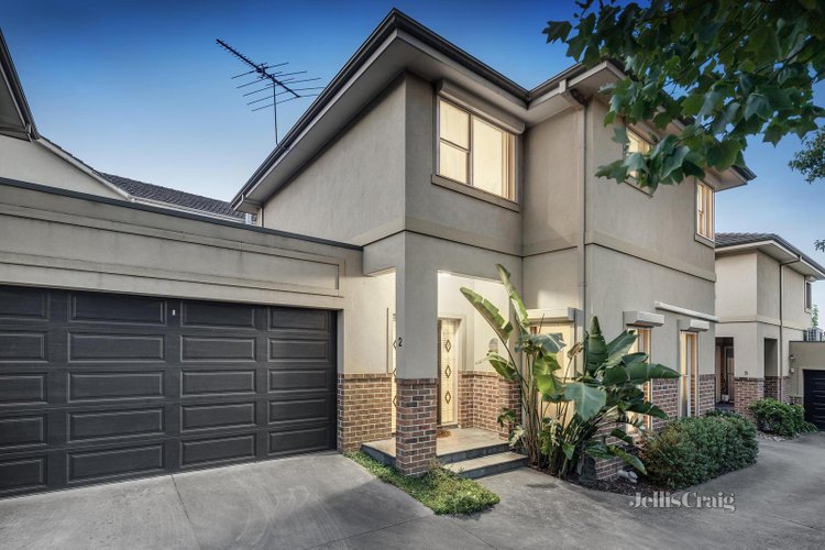 2 103 Atkinson Street Templestowe 3106