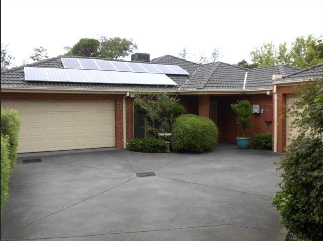 2/1038 Doncaster Road Doncaster East 3109