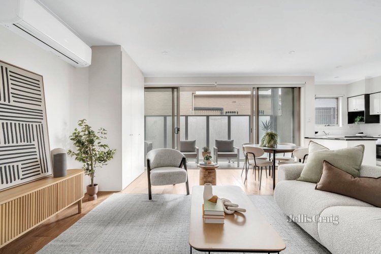 2 1072 Lygon Street Carlton North 3054