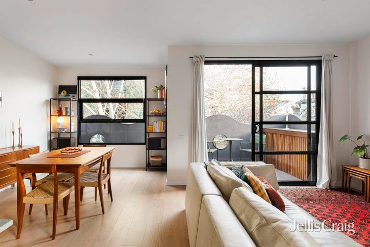2 108 Cambridge Street Collingwood 3066
