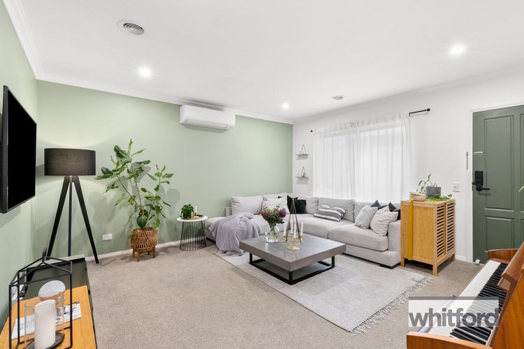 2/11 Cedarville Close, Highton