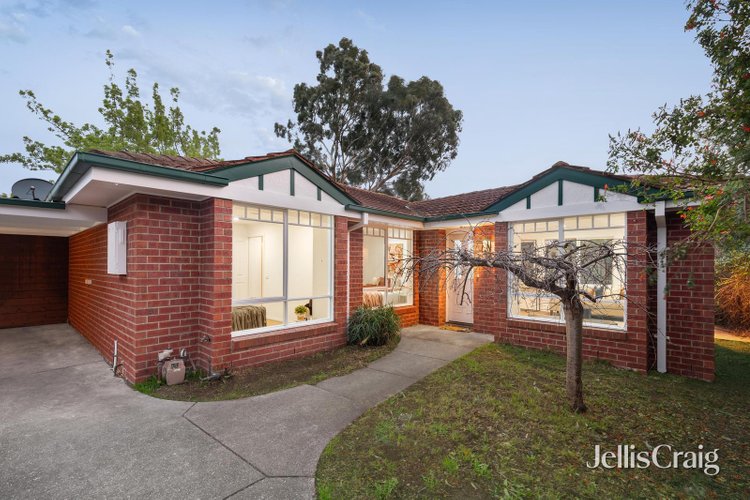 2 11 Eden Avenue Watsonia 3087