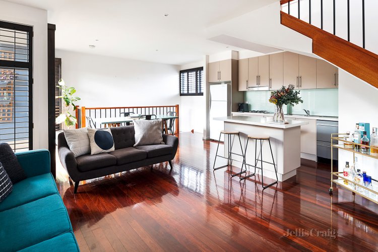 2/11 Holmes Street Brunswick East 3057