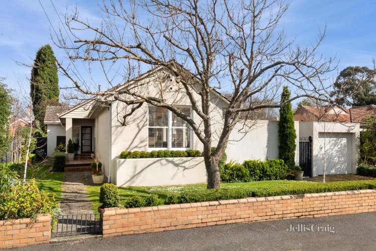 211 Lyons Street North Ballarat Central 3350