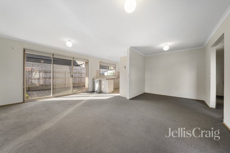 2/11 Marabou Place Aspendale 3195
