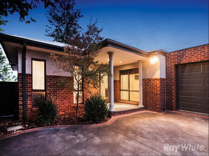 2 11 Marcella Court Oakleigh East 3166