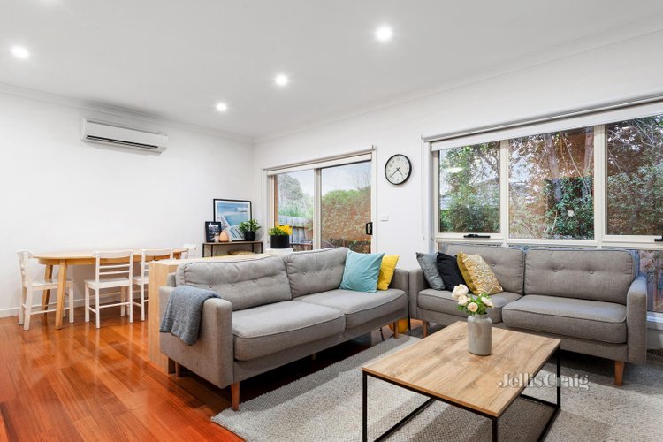 2 11 Mitchell Street Blackburn North 3130