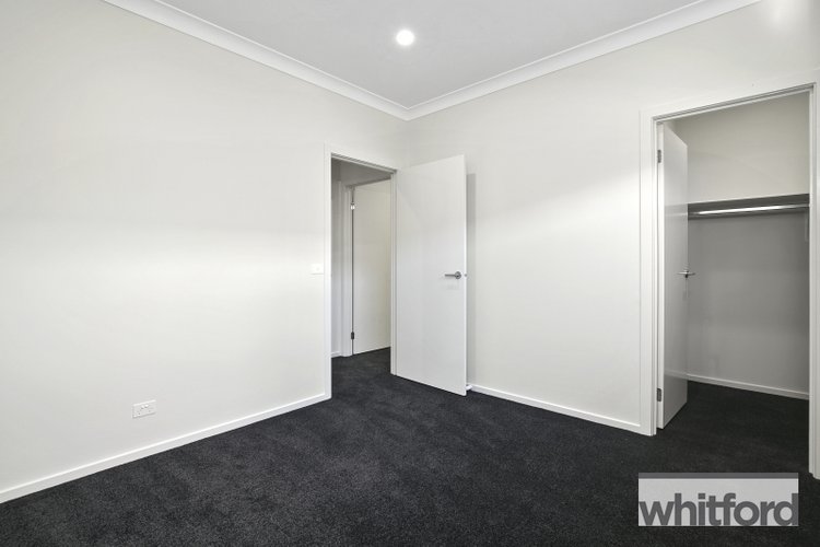 2/11 Noble Street, Newtown