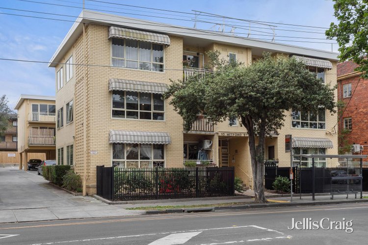 21 10 Mitford Street St Kilda 3182