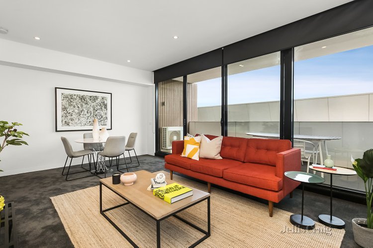 211/255 Racecourse Road Kensington 3031