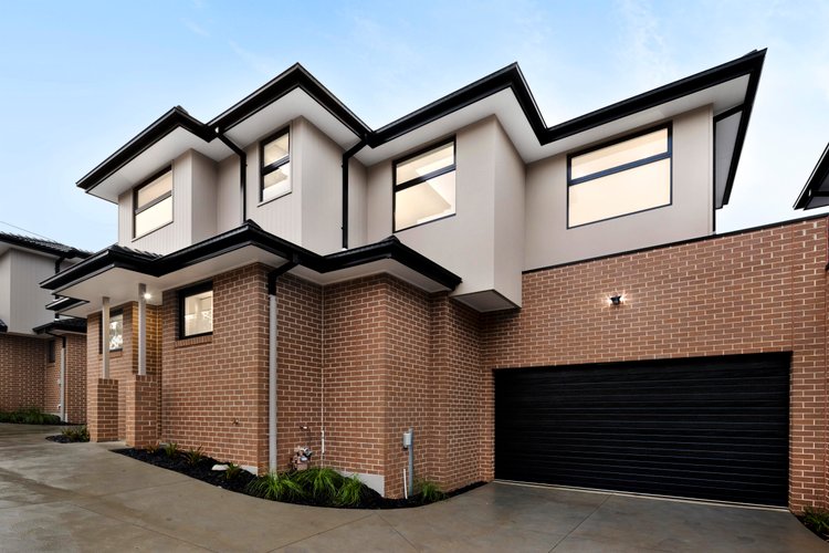 2 115 Coleman Parade  Glen Waverley 3150