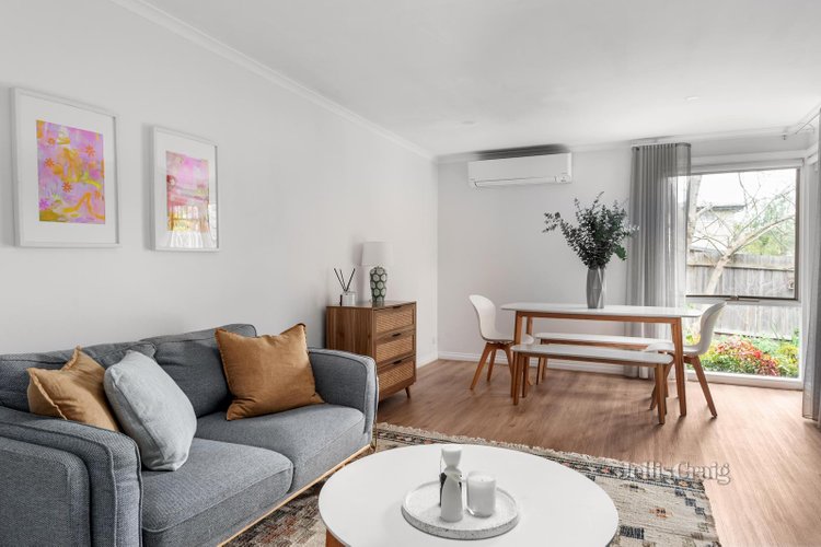 2 1159 Main Road Eltham 3095