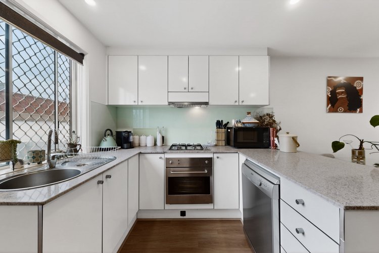 2/1192 Glen Huntly Road Glen Huntly 3163