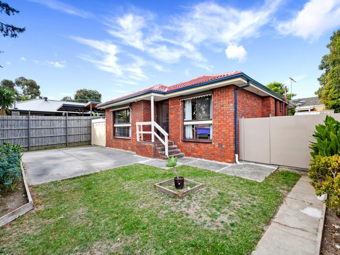 2 11A Maidstone Street Ringwood 3134
