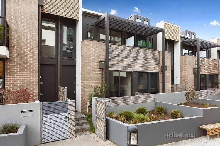 2/12 Beith Street Brunswick 3056