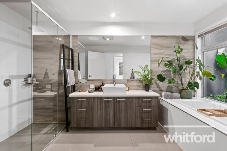 2/12 Herne Street, Manifold&nbsp;Heights