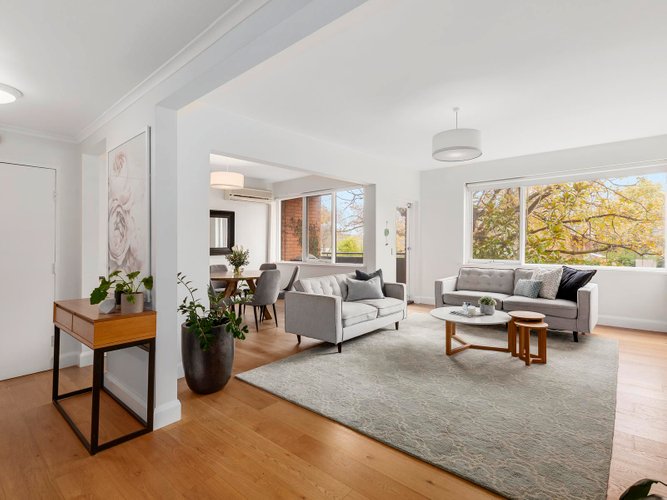 2 12 Kensington Road South Yarra 3141